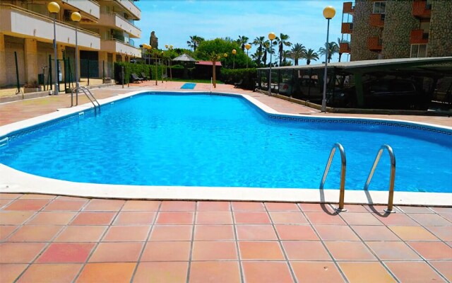 Apartsalou Horisonte La Pineda