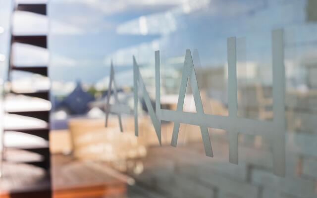 Anah Suites