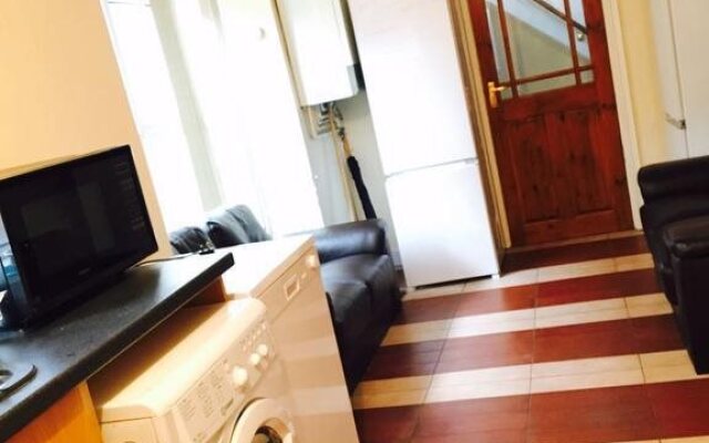 Birmingham Guest House 24