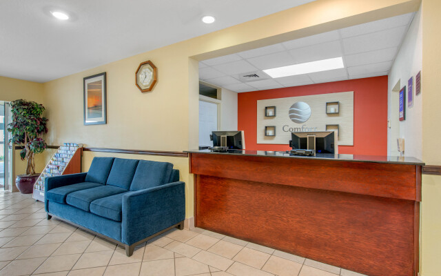 Comfort Inn Kissimmee-Lake Buena Vista South