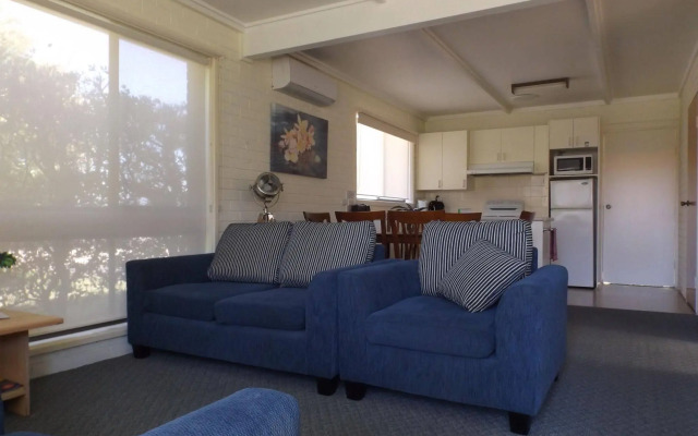 Surfside Holiday Apartments
