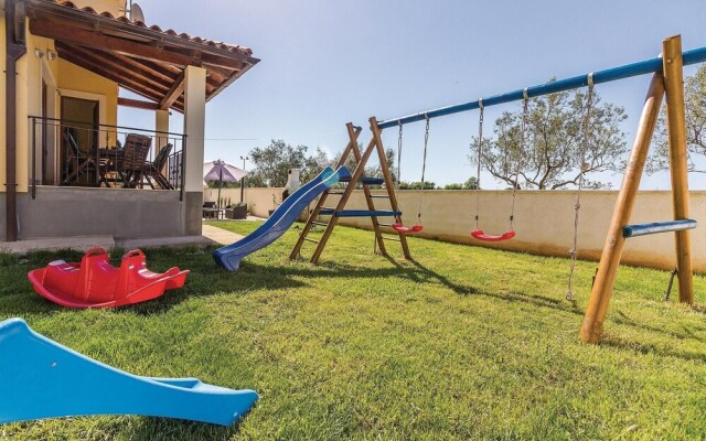 Amazing Home in Liznjan With Wifi and 3 Bedrooms