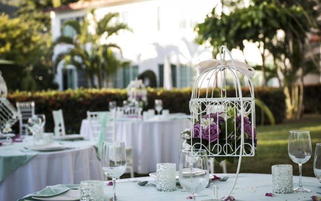 Hotel Parotas Manzanillo
