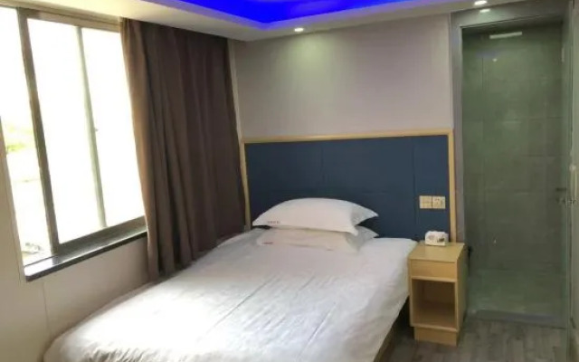 Lvdu Qing she Hotel