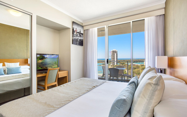 Mantra Twin Towns Resort