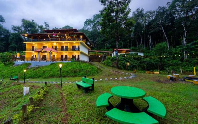 The Hosteller Coorg, Madikeri
