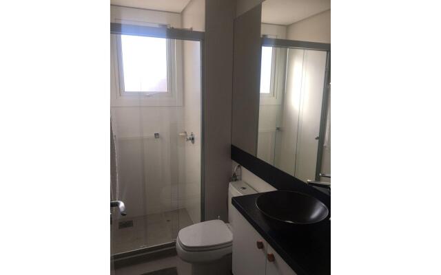 L' Adresse Reserve 203A