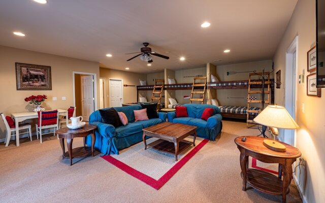 stayNantahala - Smoky Mountain Cabins