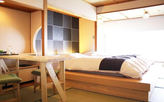 Himeyado Hanakazashi (Women-Only Ryokan)