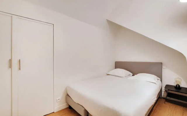 Elegant Apartment - 2bd/6p - Hotel de Ville