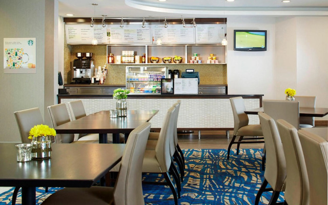 Courtyard Minneapolis St. Paul/Roseville by Marriott