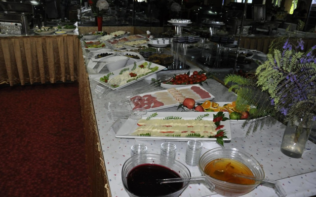 Kıvrak Hotel