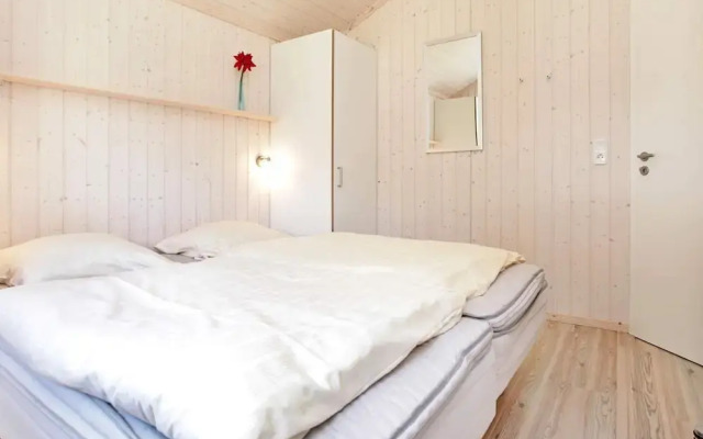 Beautiful Holiday Home in Nature