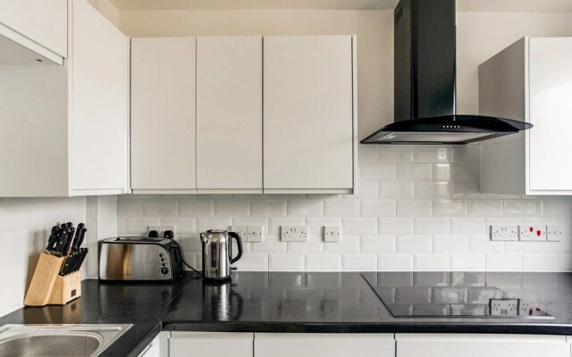 Cosy 1BR in North Greenwich - Sleeps 4!