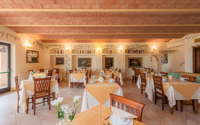 Hotel Saturno Fonte Pura