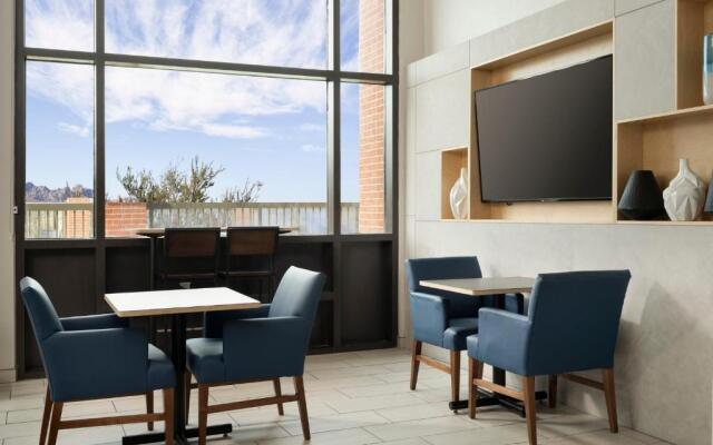 Holiday Inn Express & Suites Olive Branch by IHG