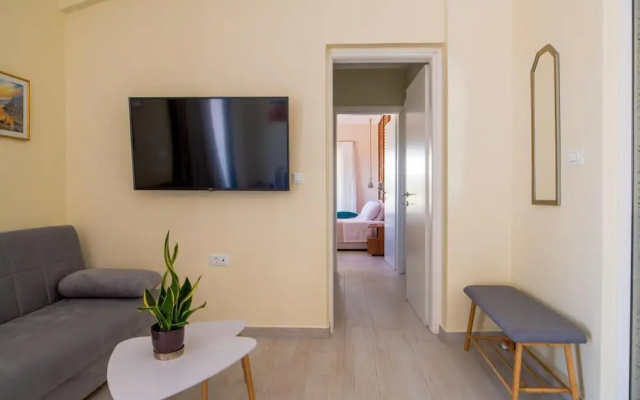 Arktos Sunset Villa