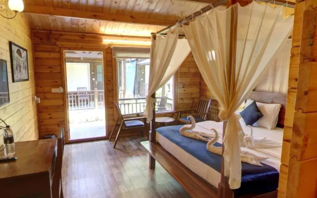Golden Sands Resort