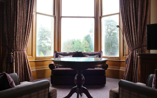 Grange Manor