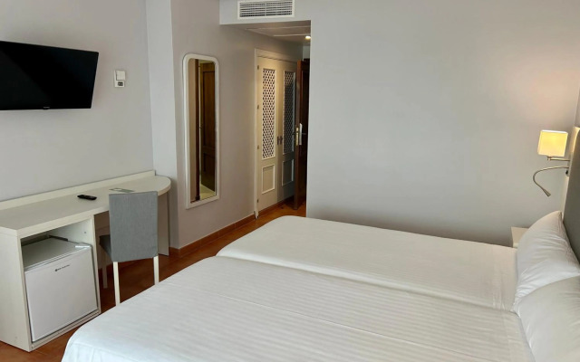 Hotel Bahía Sur