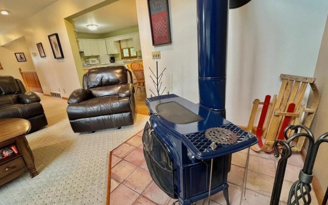 Van Buren Place 5 Bedroom Home