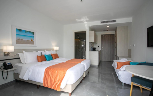 Best Western Plus Larco Hotel