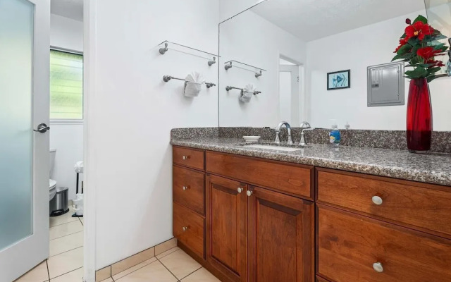 Keauhou Surf & Racquet Townhouse #36