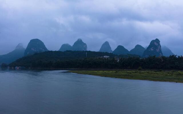 Yangshuo Riverview Hotel