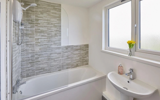 42 Layland Rd in Skelton-in-cleveland