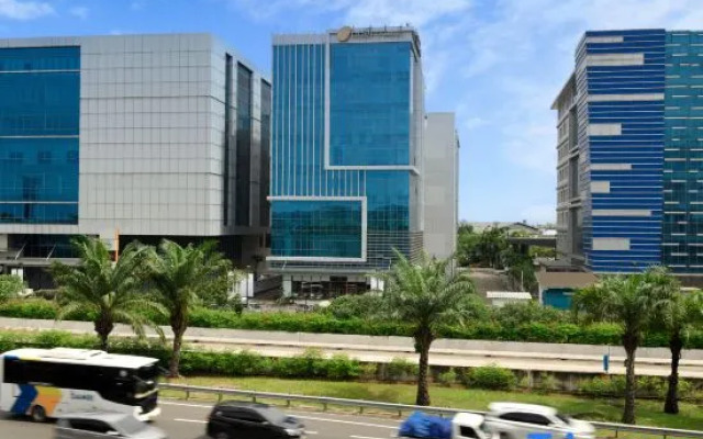 Model J Hotel Jakarta Soekarno Hatta Airport