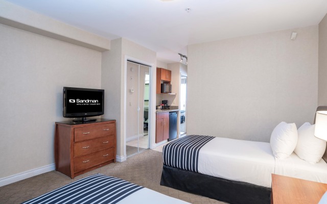 Sandman Hotels & Suites Calgary West