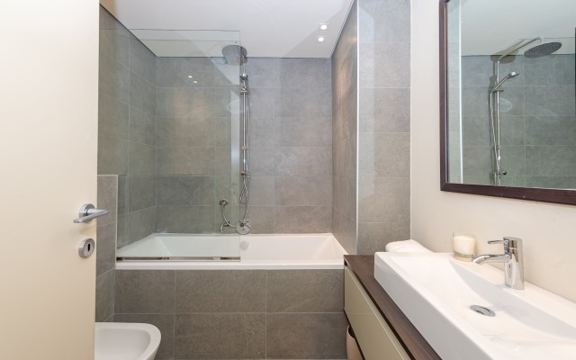 Luxury stay at Park view Dubai