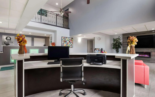 Quality Suites I-44