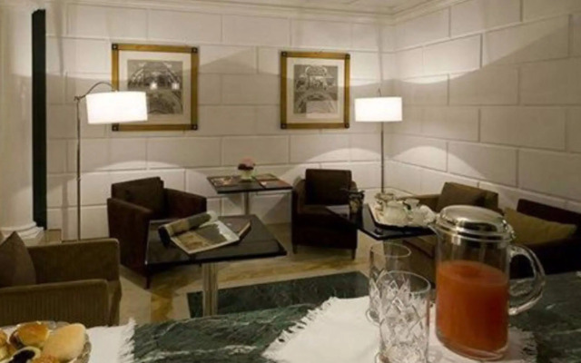 Duca d'Alba Hotel