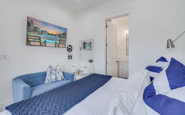 Retro Retreat TC 8102