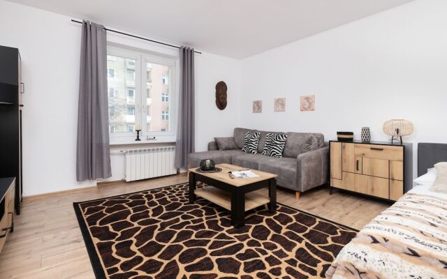 Władysława IV Studio Gdynia by Renters