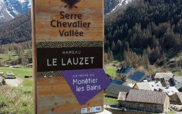 Chez Annie & Marcel (Adults Only)