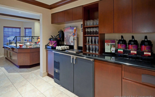 Staybridge Suites Philadelphia Valley Forge 422 by IHG