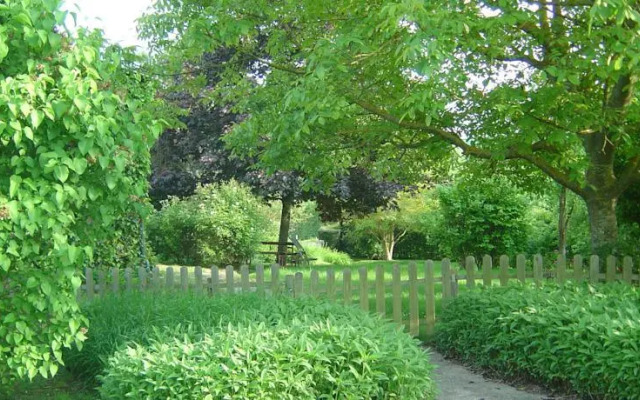 Les Pommiers, Chambres dHôtes de Charme