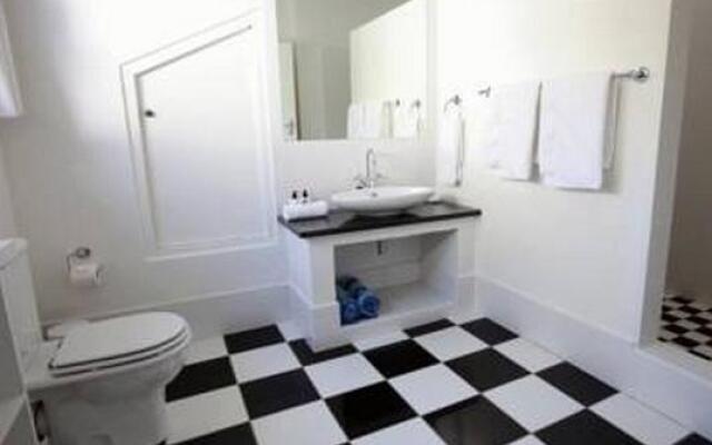 Rustenbosch Guest House