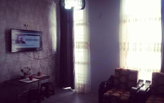 2Komnatnaia Kvartira