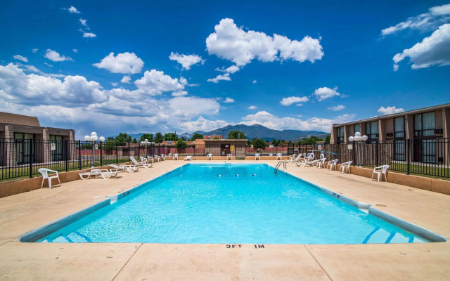 Quality Inn Taos
