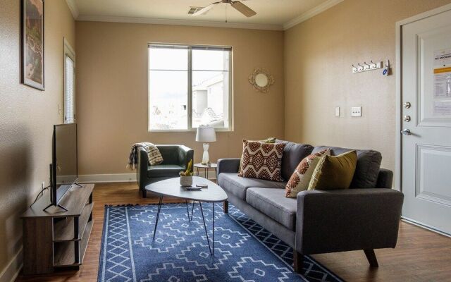 Sandia Peak Apartments by Frontdesk