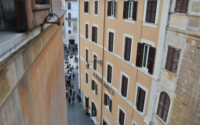 The Pantheon Apartment