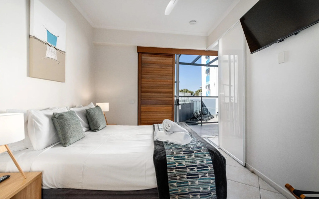 Rolling Surf Resort