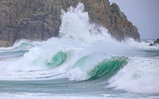 Wellspring Cottage nr Kynance Cove