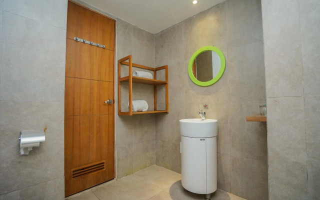 Radja Art and Boutique Hotel Simpang Lima