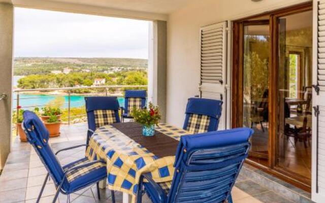 Holiday home Makarac