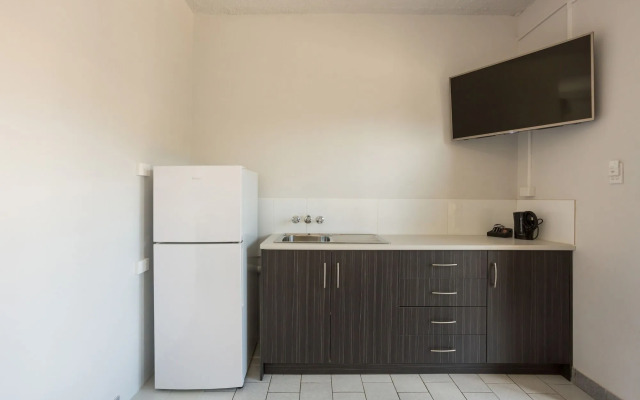 Nightcap at Emerald Star Hotel