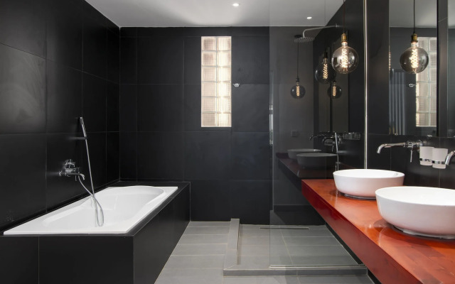 Tao Riverside Residence